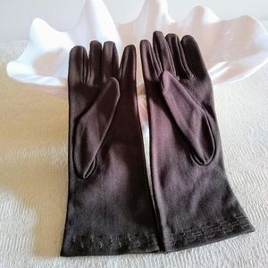 F.W. Woolworth Company Brown Vintage Gloves